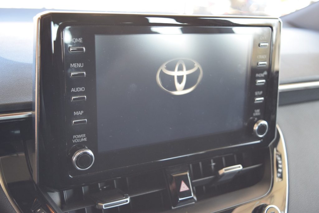 TOYOTA Corolla 1.8 Hybrid Business 98CV - 22