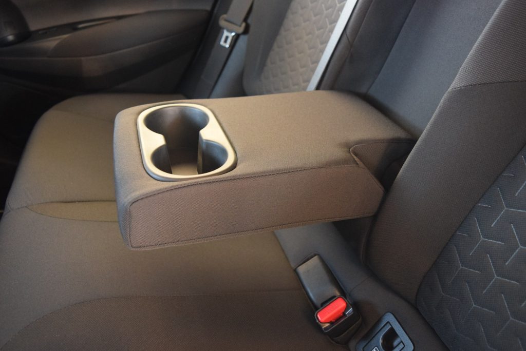 TOYOTA Corolla 1.8 Hybrid Business 98CV - 29