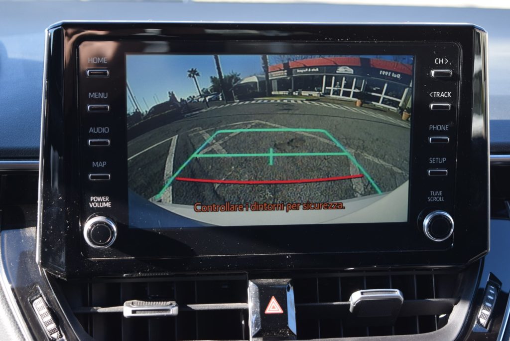 TOYOTA Corolla 1.8 Hybrid Business 98CV - 8