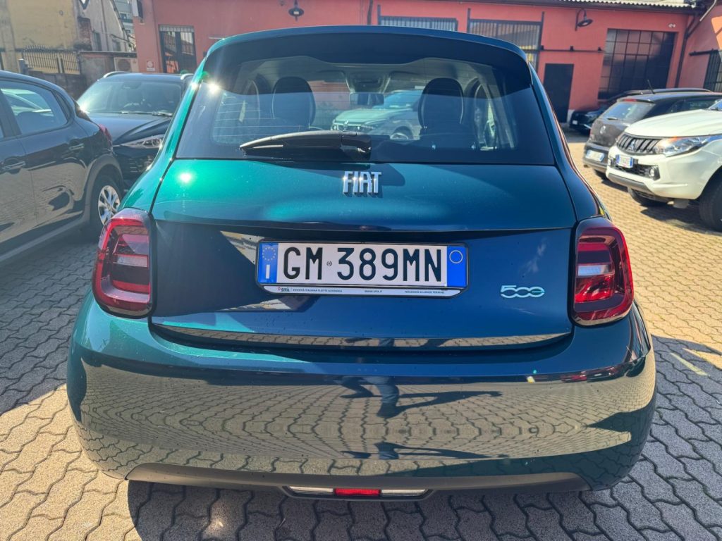 FIAT 500e Berlina 42 kWh - 5