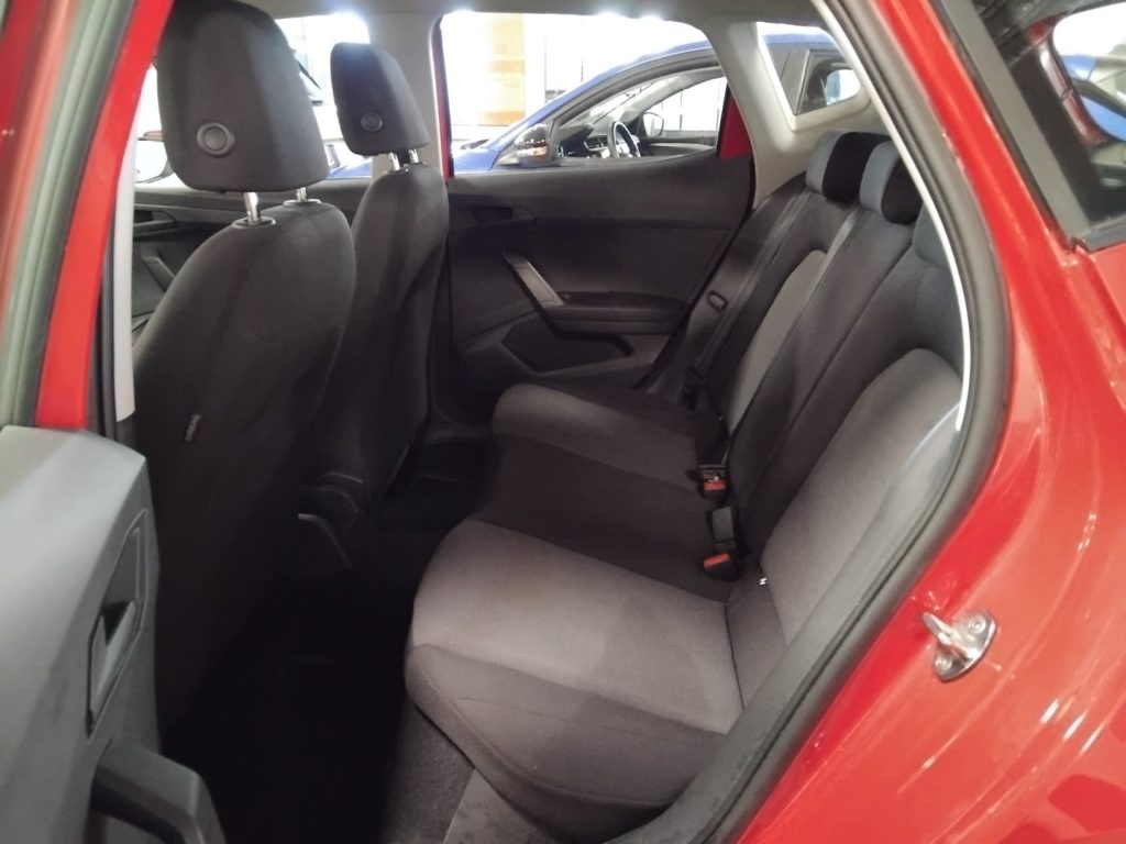 SEAT Arona 1.0 TGI Reference - 9