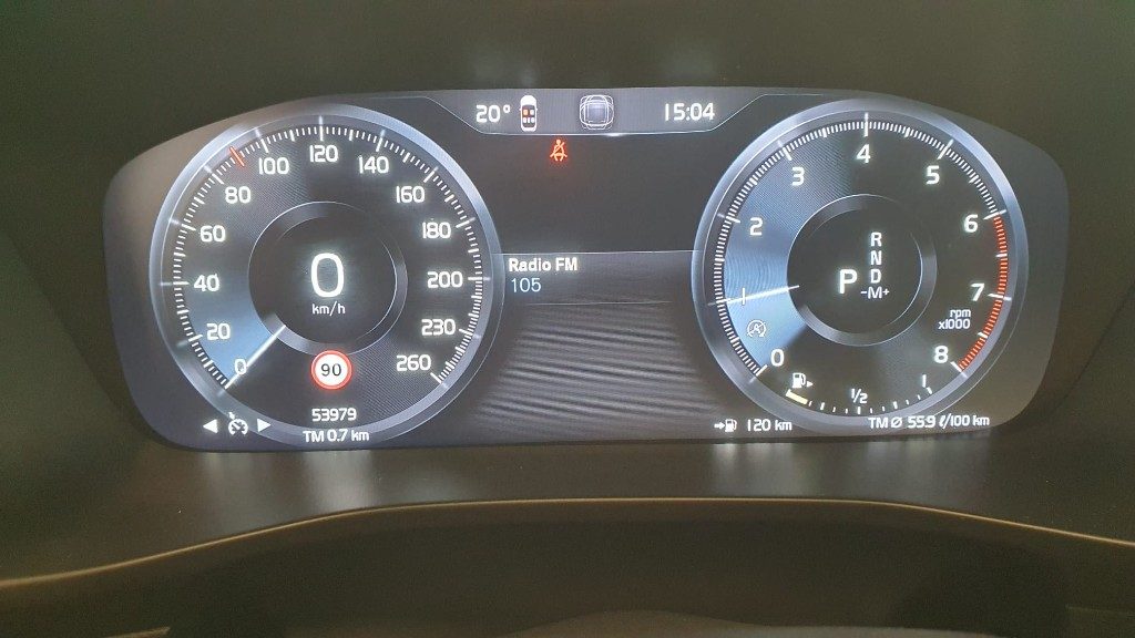 VOLVO XC40 T2 automatico Essential - Grid Foto 8