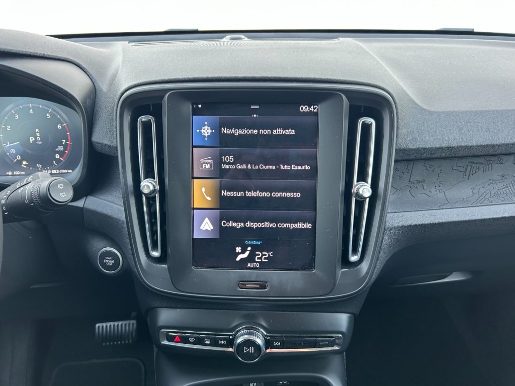 VOLVO XC40 T2 automatico Essential - Grid Foto 12