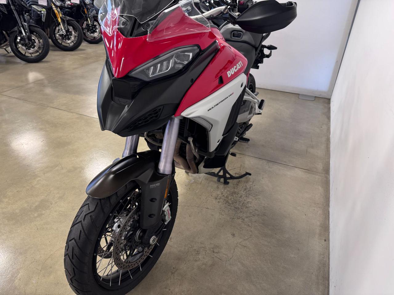 DUCATI Multistrada V4 S FULL RED - 11