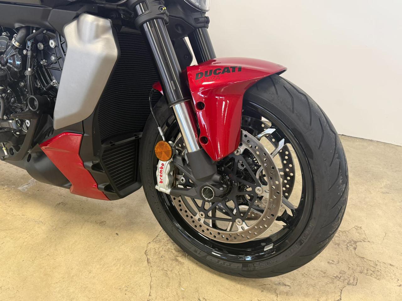 DUCATI XDiavel V4 BURNING RED MY2026 - 3