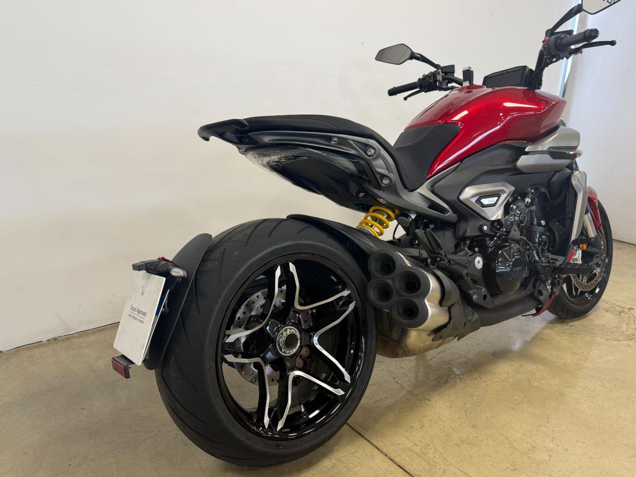 DUCATI XDiavel V4 BURNING RED MY2026 - 7