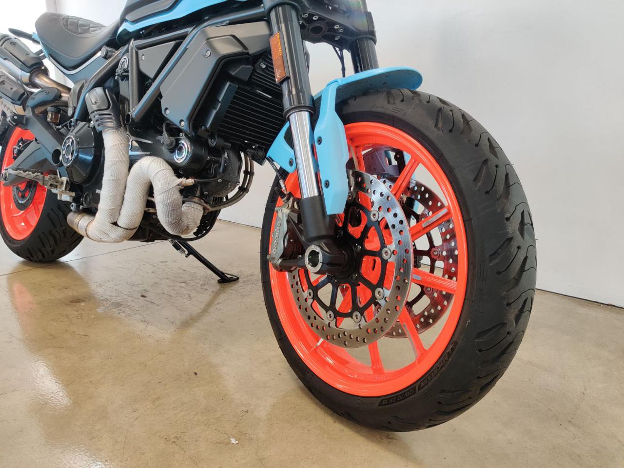 DUCATI Scrambler 1100 DARK STEALTH CUSTOMIZED - 4