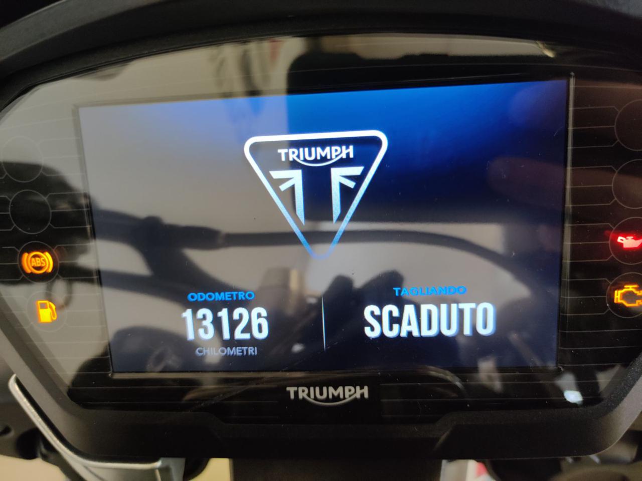 TRIUMPH Street Triple 765 RS - 12