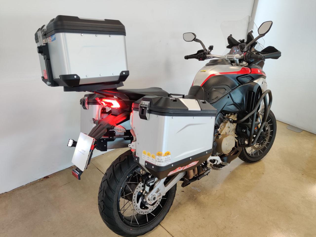 DUCATI Multistrada V4 S RALLY RADAR BLACK - 7