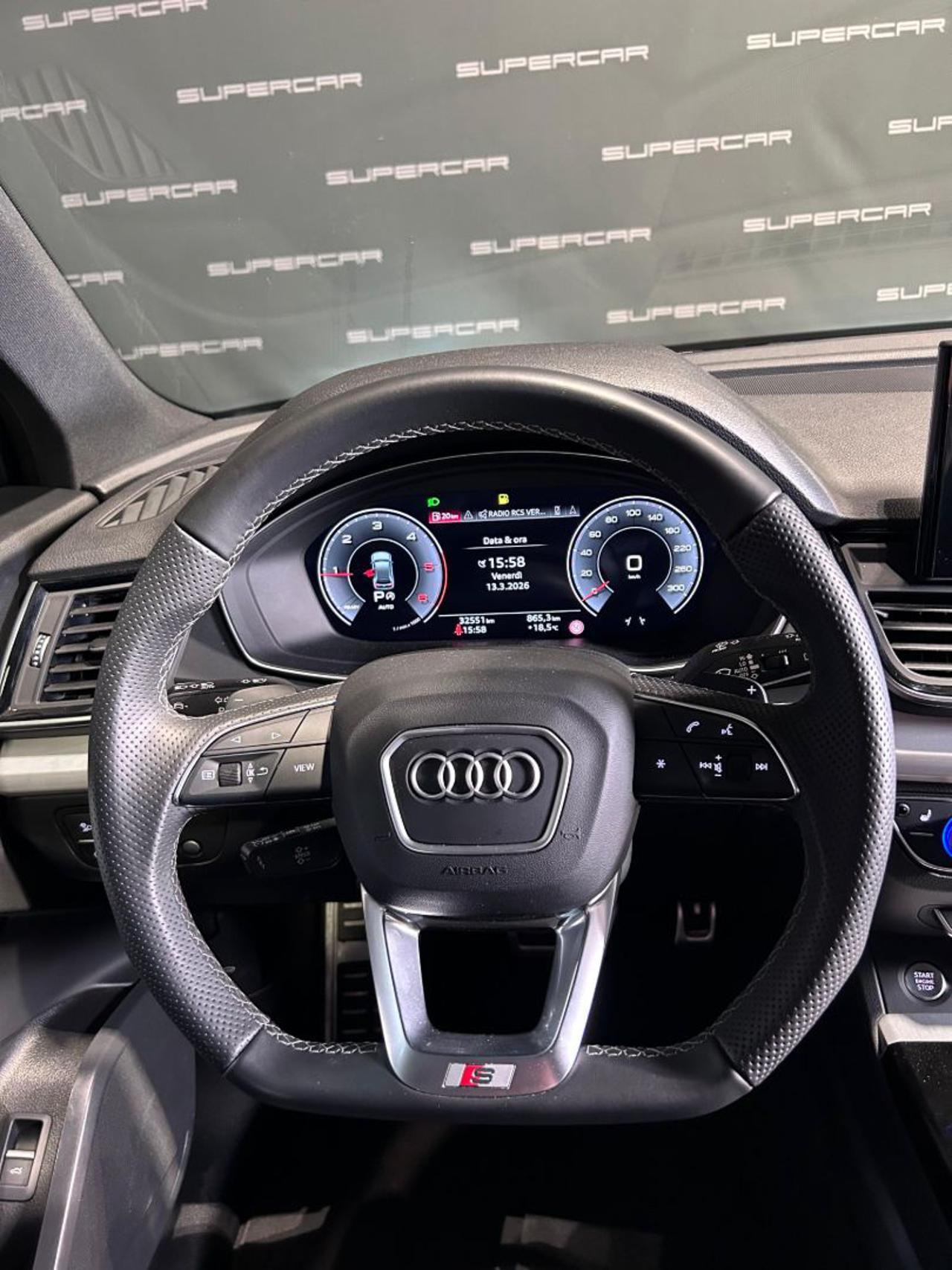 AUDI Q5 40 TDI 204 CV quattro S tronic Identity Black - 9