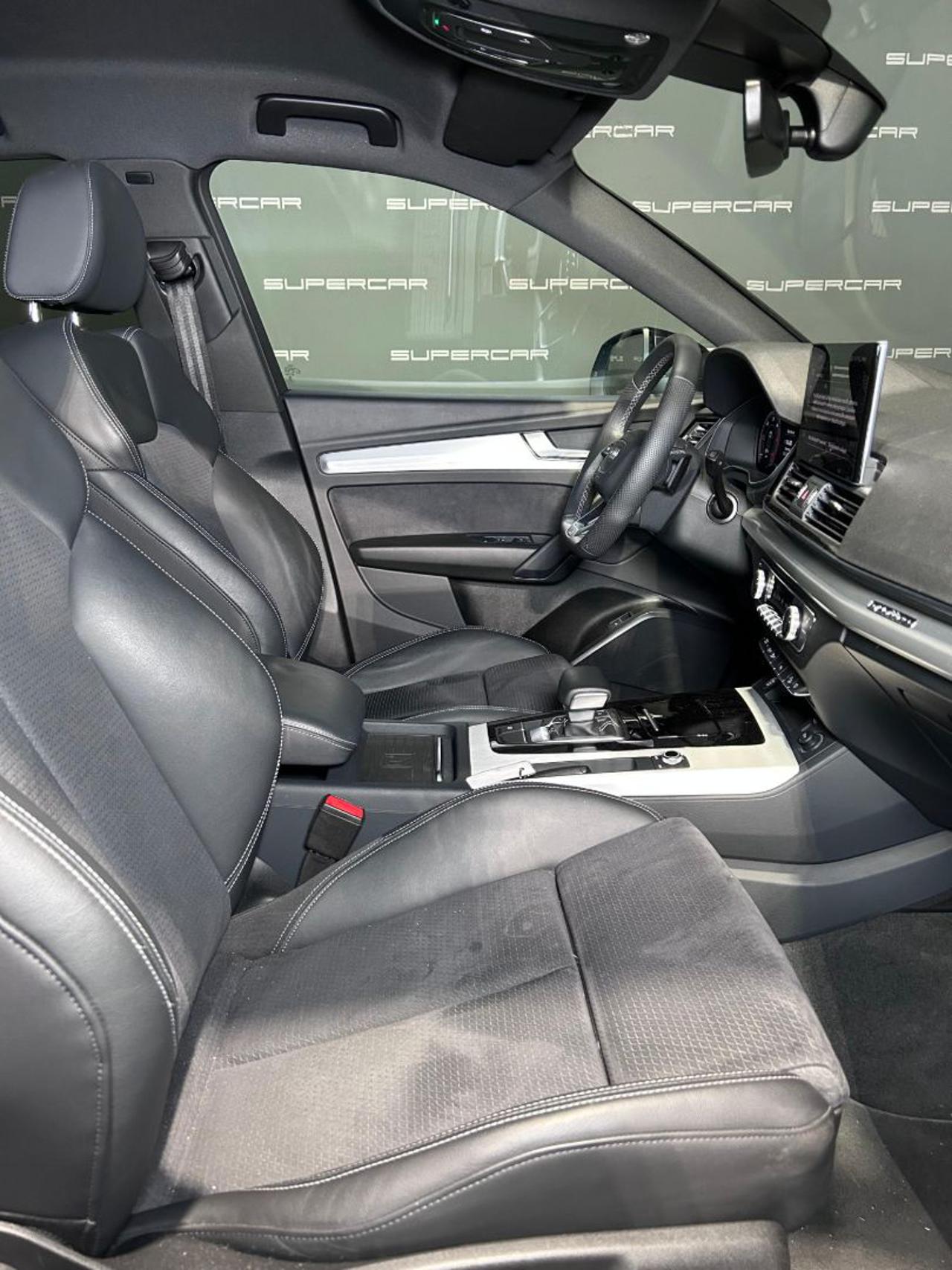 AUDI Q5 40 TDI 204 CV quattro S tronic Identity Black - 10