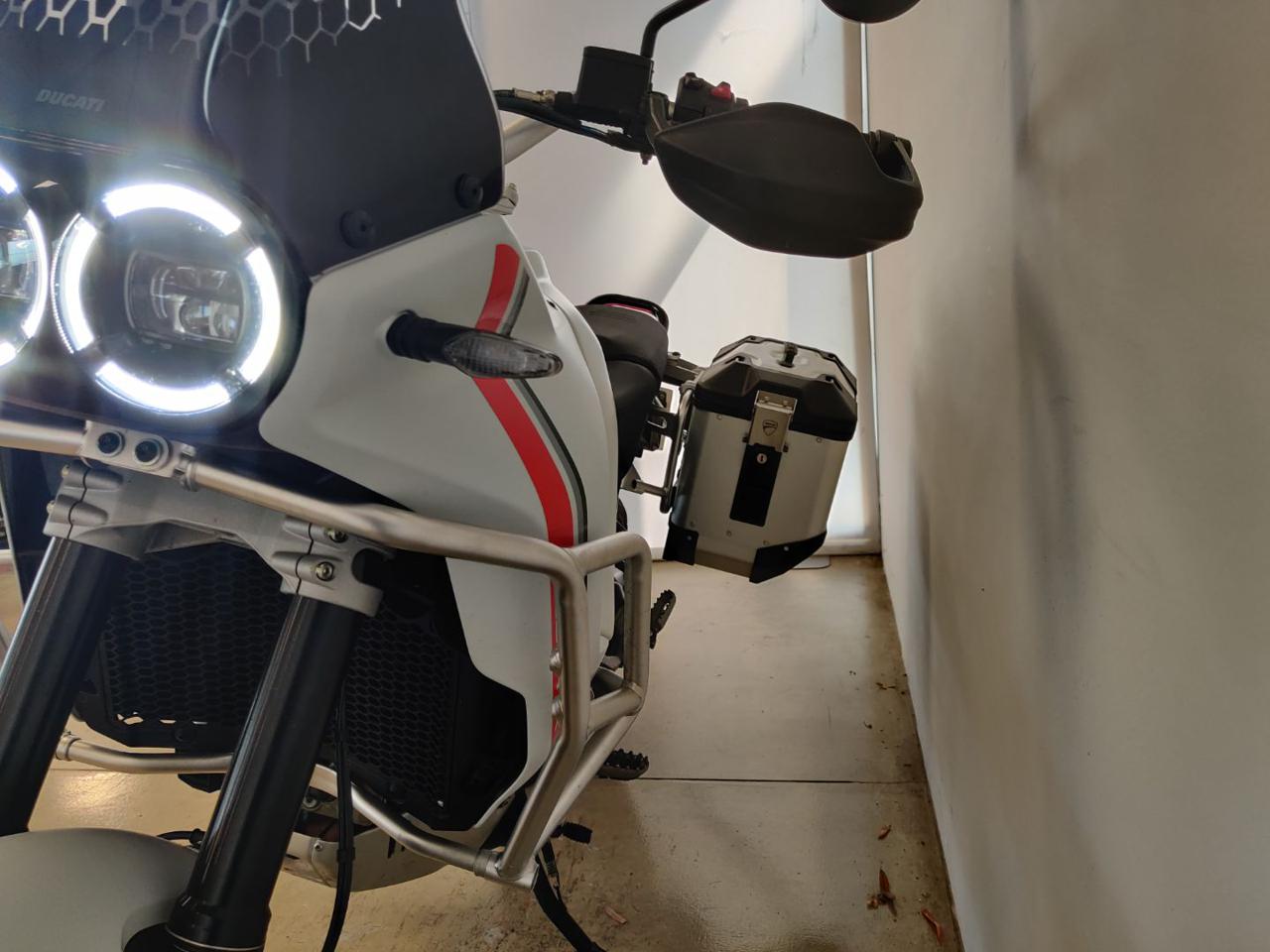 DUCATI DesertX 937 STAR WHITE - 3