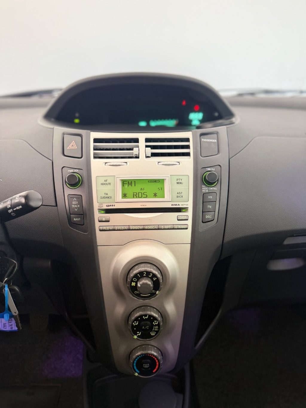 TOYOTA Yaris 1.3 5 porte - 5