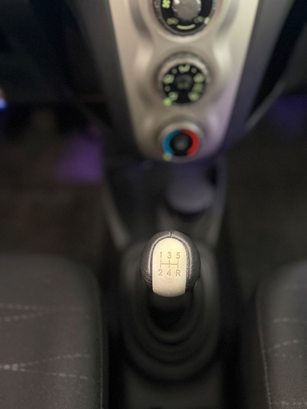 TOYOTA Yaris 1.3 5 porte - 6