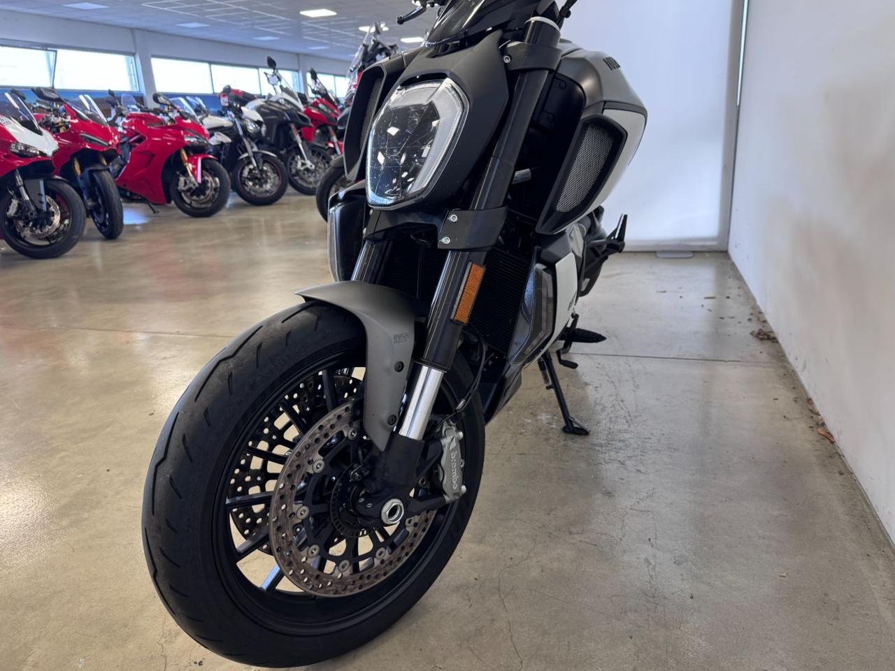 DUCATI Diavel 1260 - 3