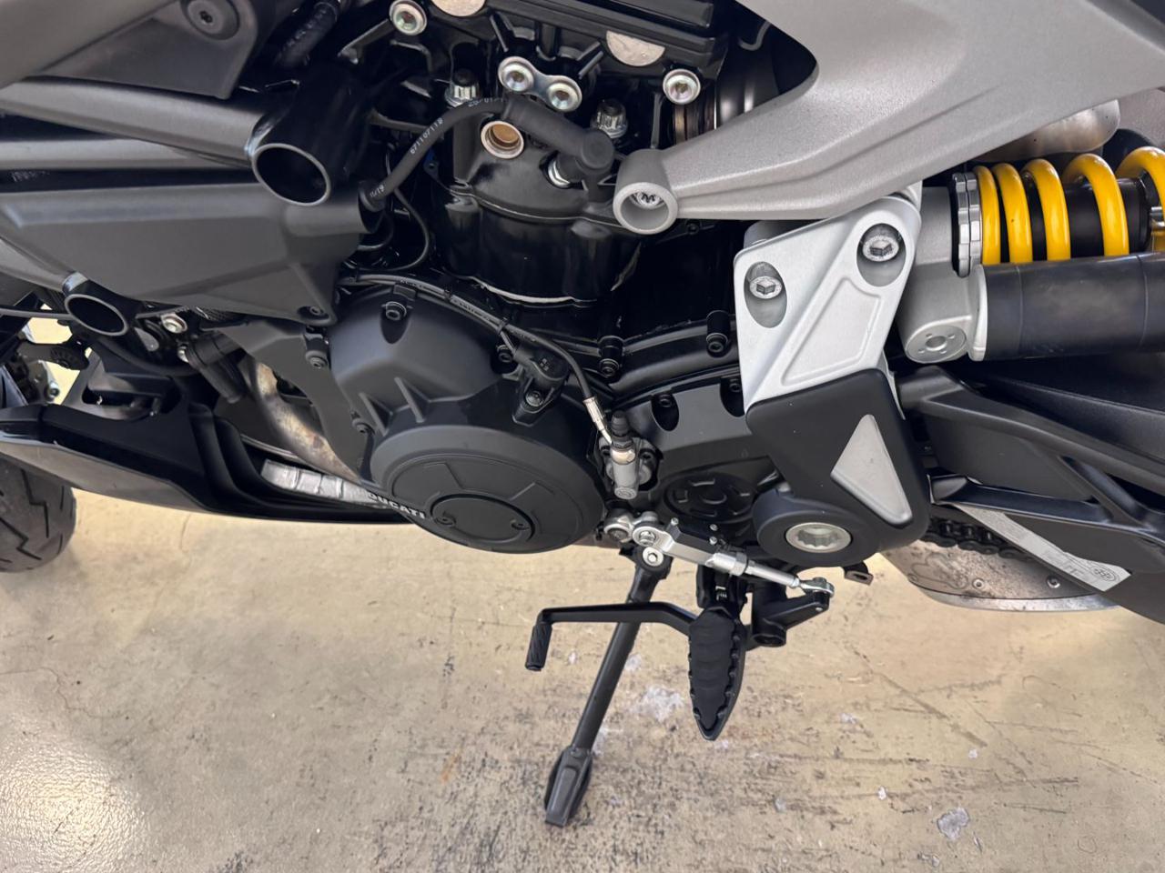 DUCATI Diavel 1260 - 10