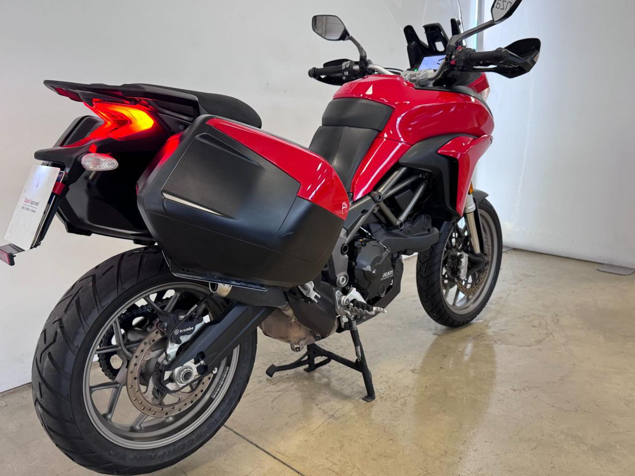 DUCATI Multistrada 950 RED - 7