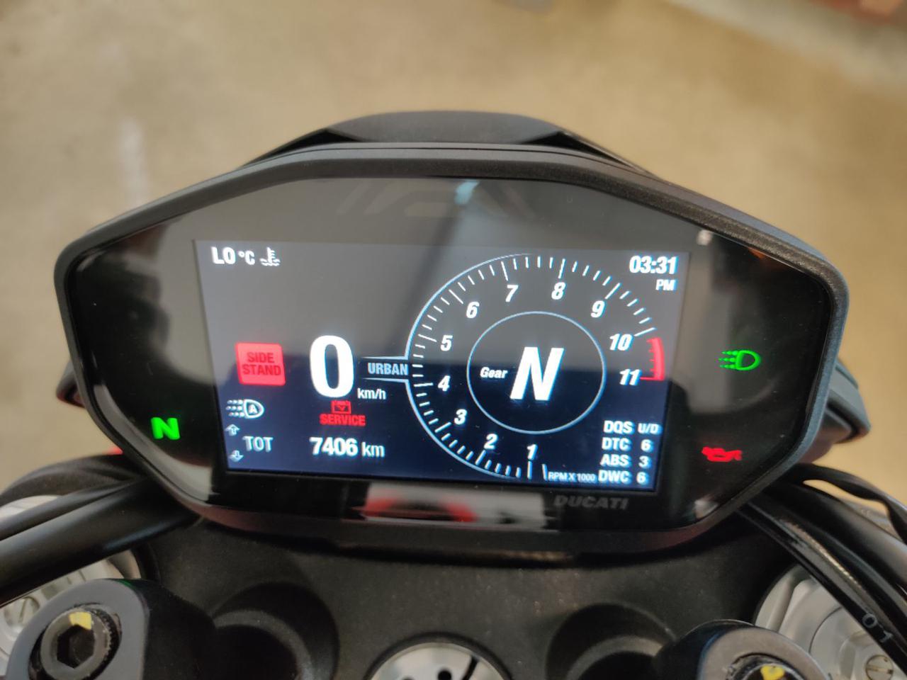 DUCATI Hypermotard 950 RVE MY 2024 - 13