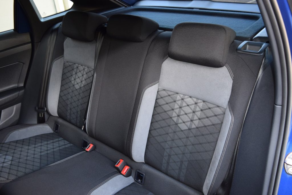 VOLKSWAGEN Taigo 1.0 TSI 110 CV R-Line 110CV - 14