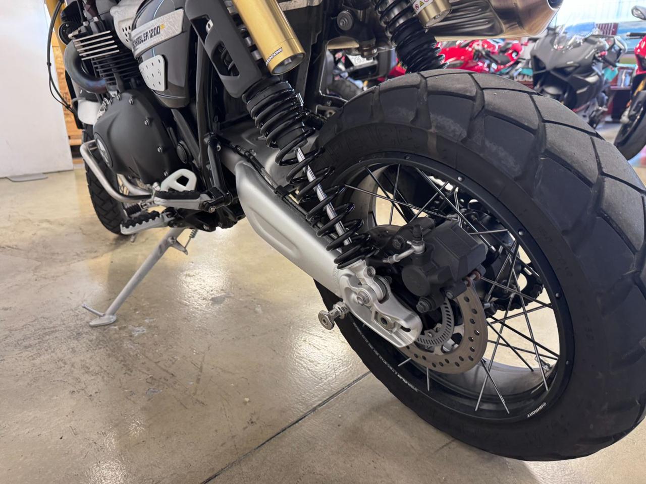 TRIUMPH Scrambler 1200 XE BLACK - 8