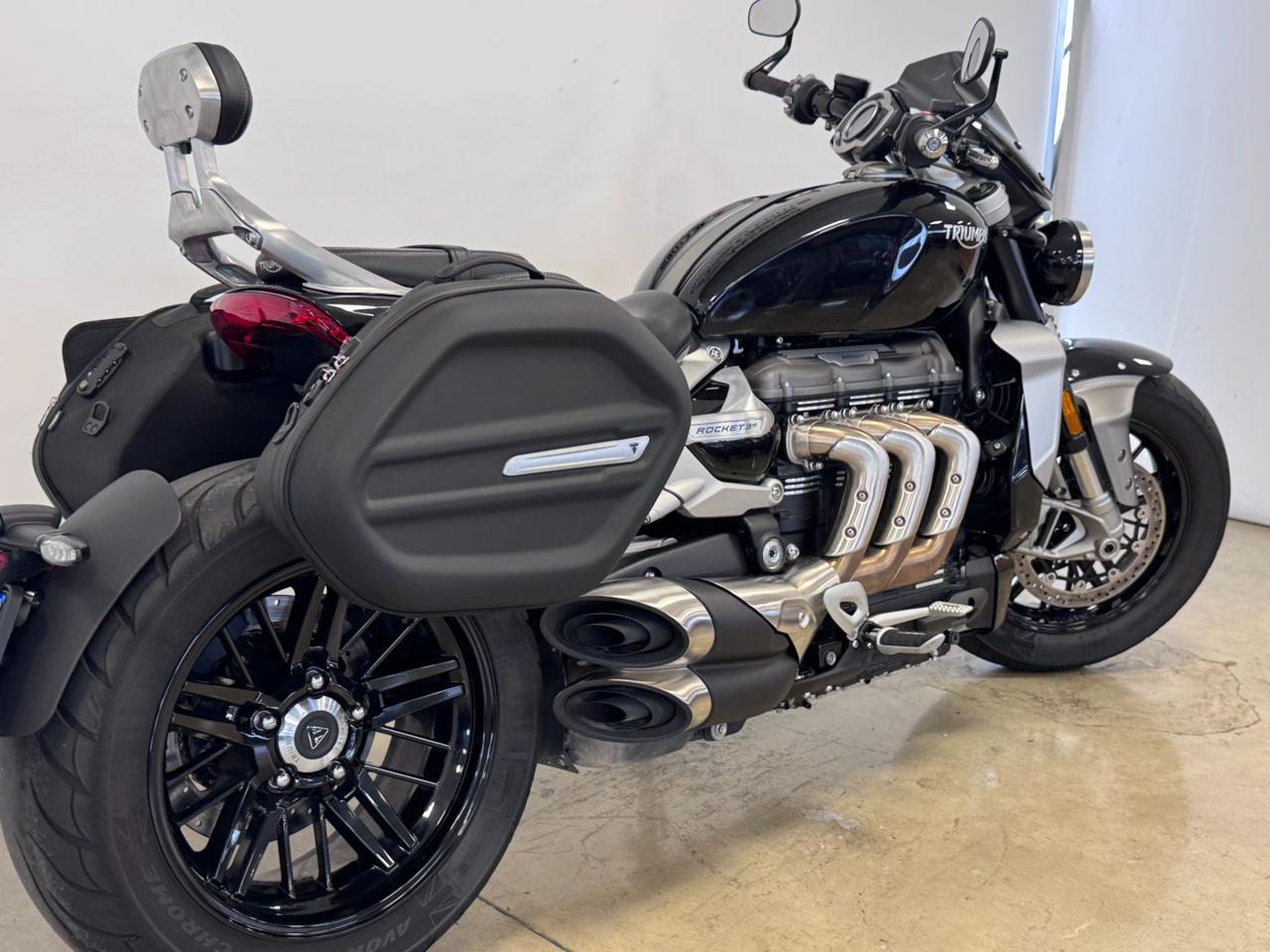 TRIUMPH Rocket 3 R BLACK - 8