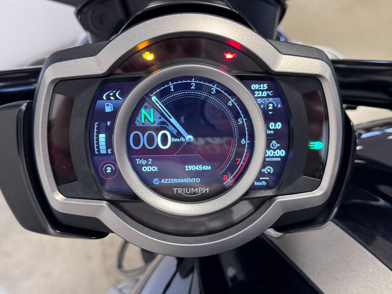 TRIUMPH Rocket 3 R BLACK - 15