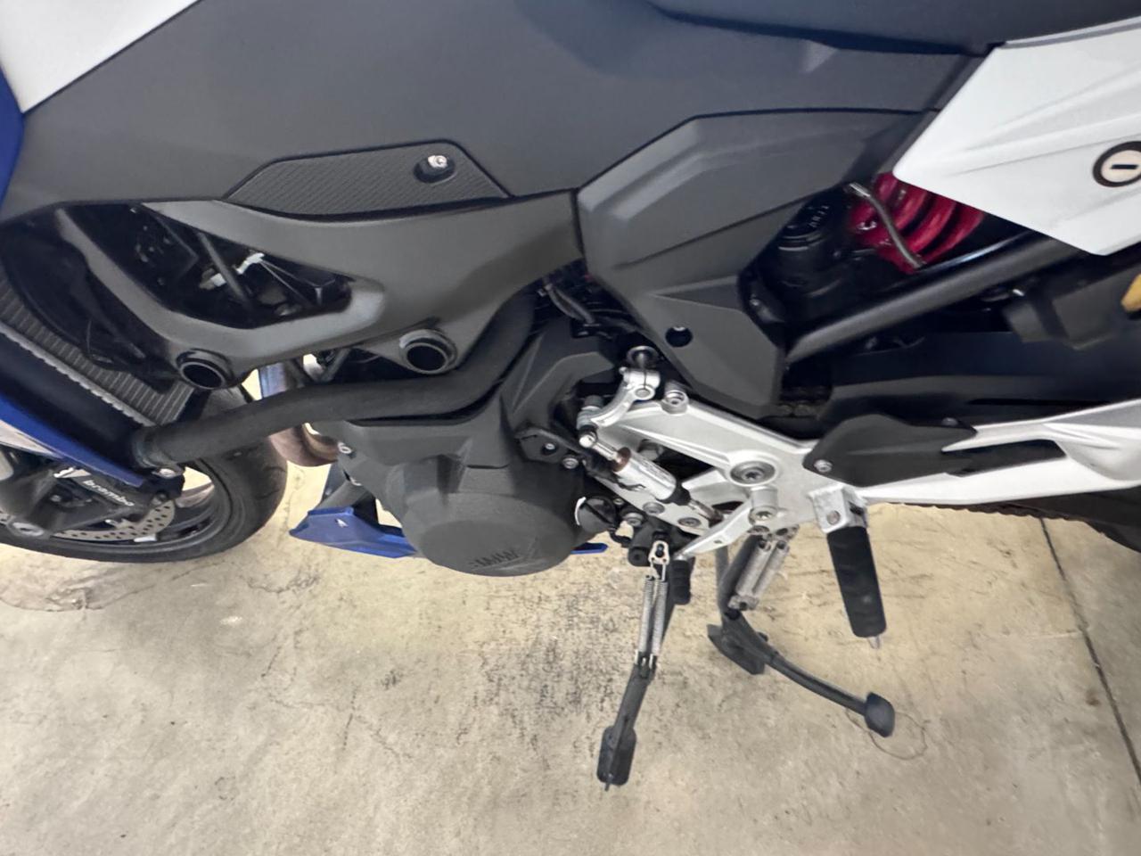 BMW F 900 R SPORT - 8