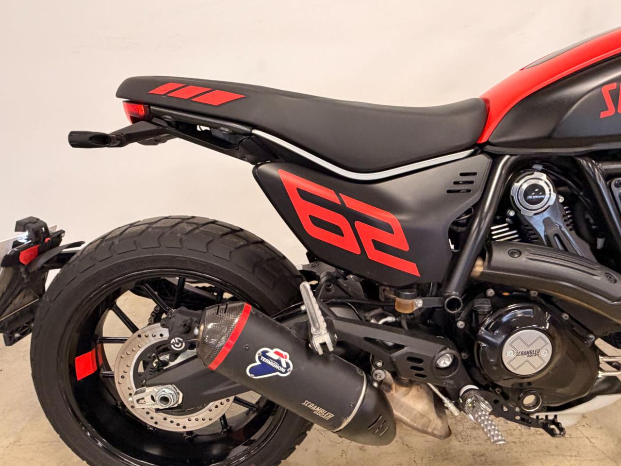 DUCATI Scrambler 800 FULL THROTTLE - 5