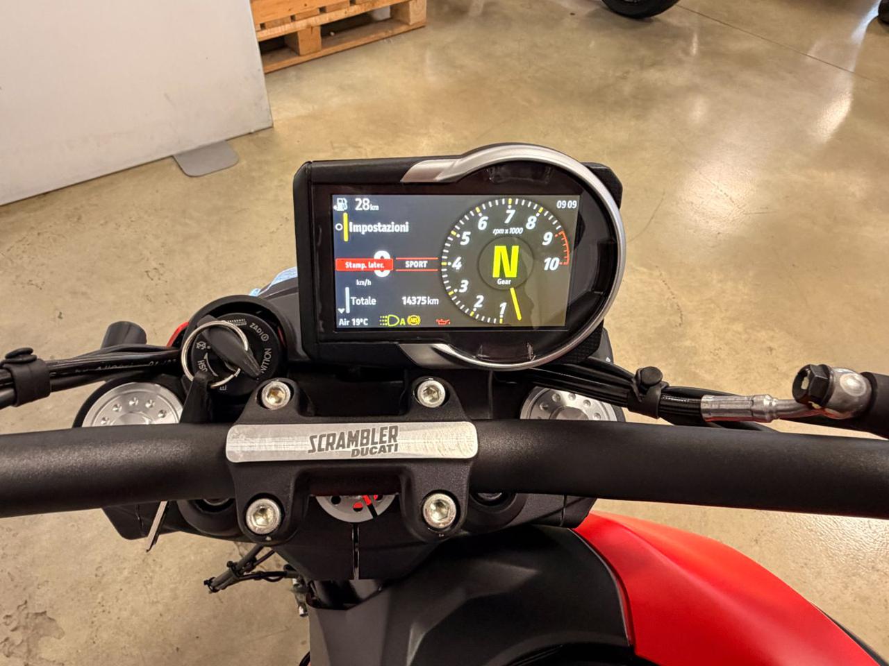 DUCATI Scrambler 800 FULL THROTTLE - 13