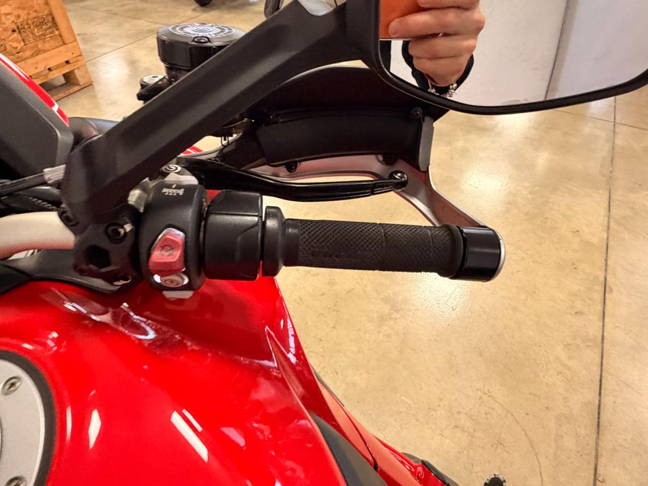 DUCATI Multistrada 1200 S - 12