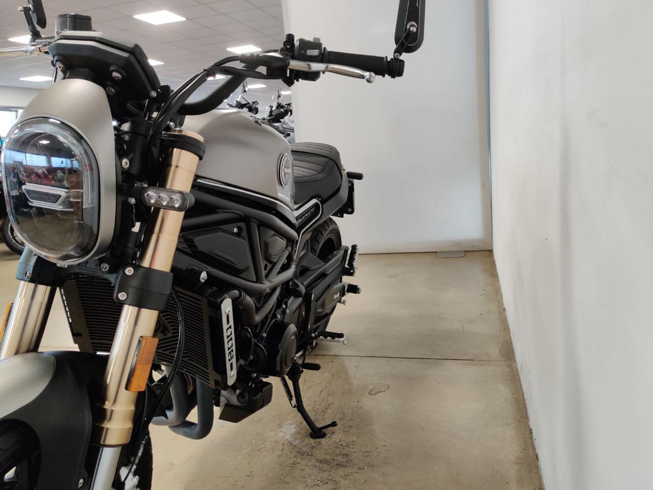 BENELLI Leoncino 800 MY 2022 - 3