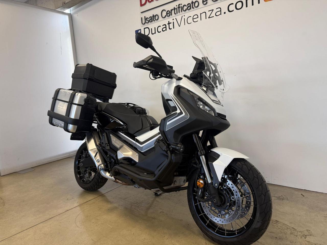 HONDA  X-ADV 750 DCT WHITE 2019 - 3