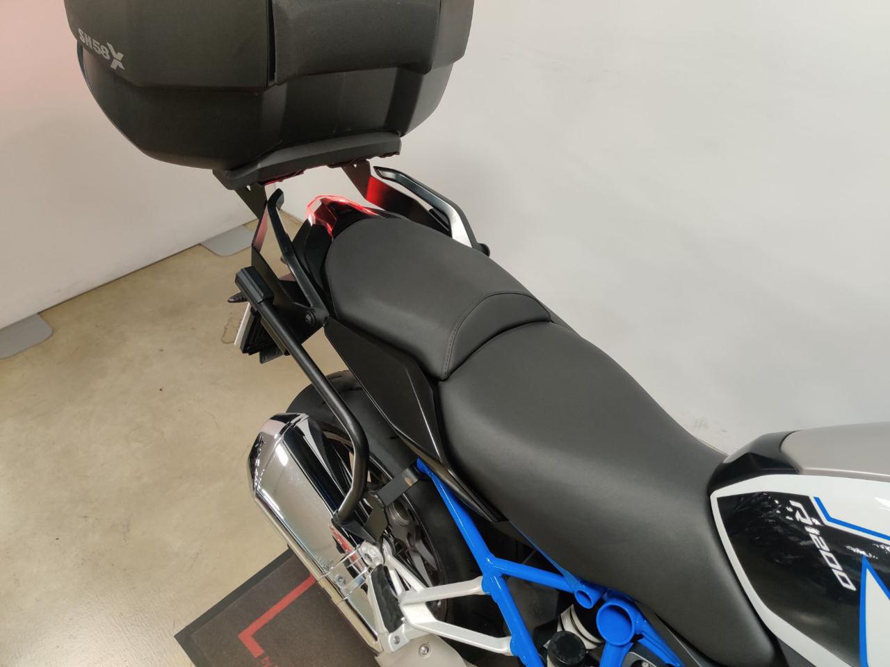 BMW R 1200 R MY 2018 - 8