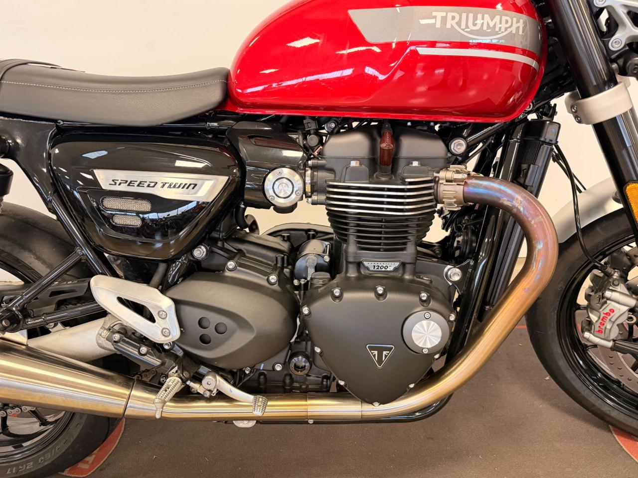TRIUMPH Speed Twin 1200 - 5