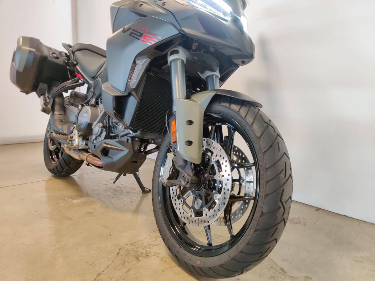 DUCATI Multistrada 950 V2S S MY 2025 - 4