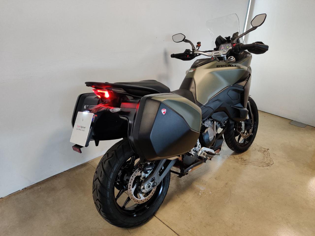 DUCATI Multistrada 950 V2S S MY 2025 - 6