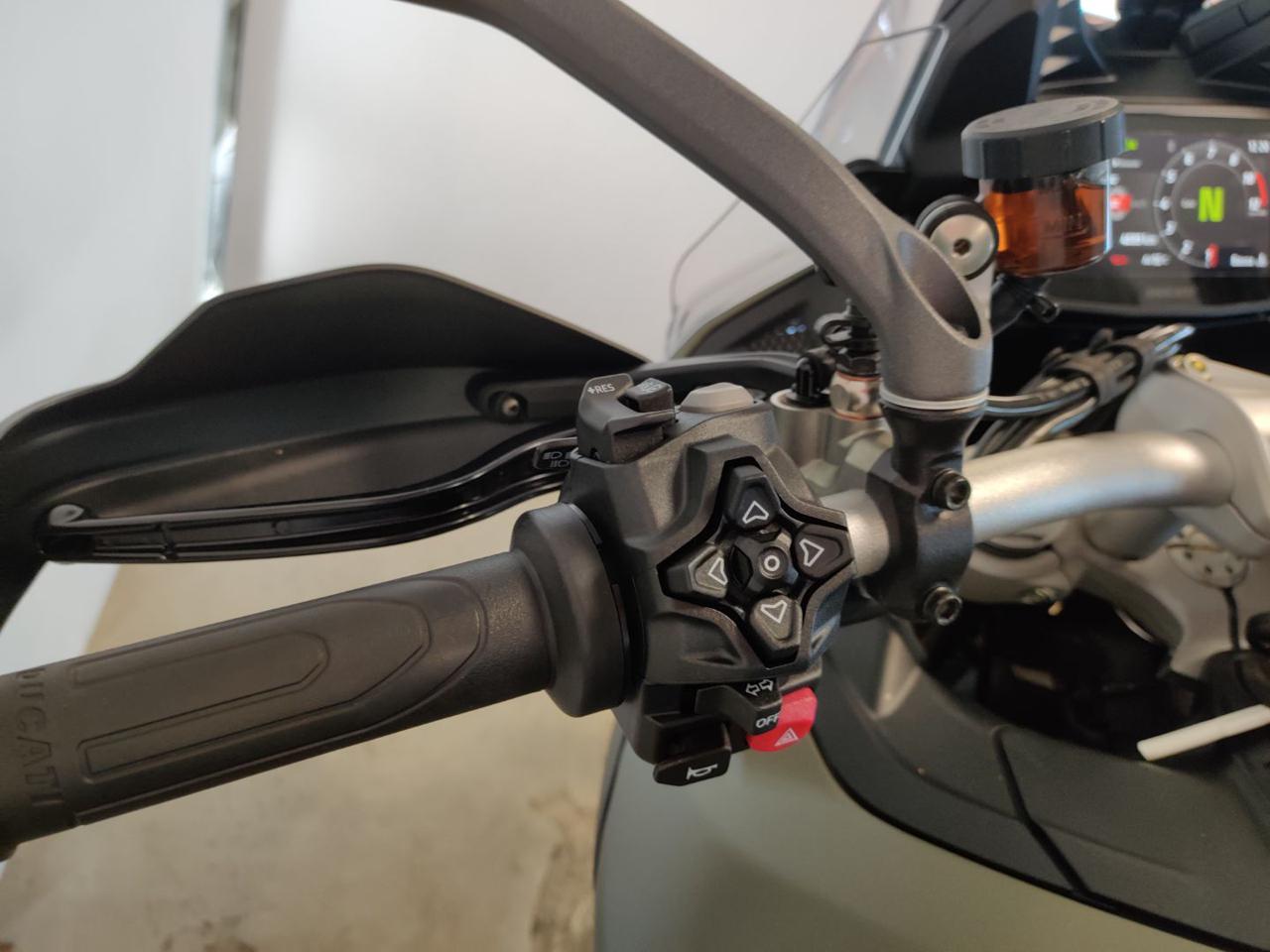 DUCATI Multistrada 950 V2S S MY 2025 - 10