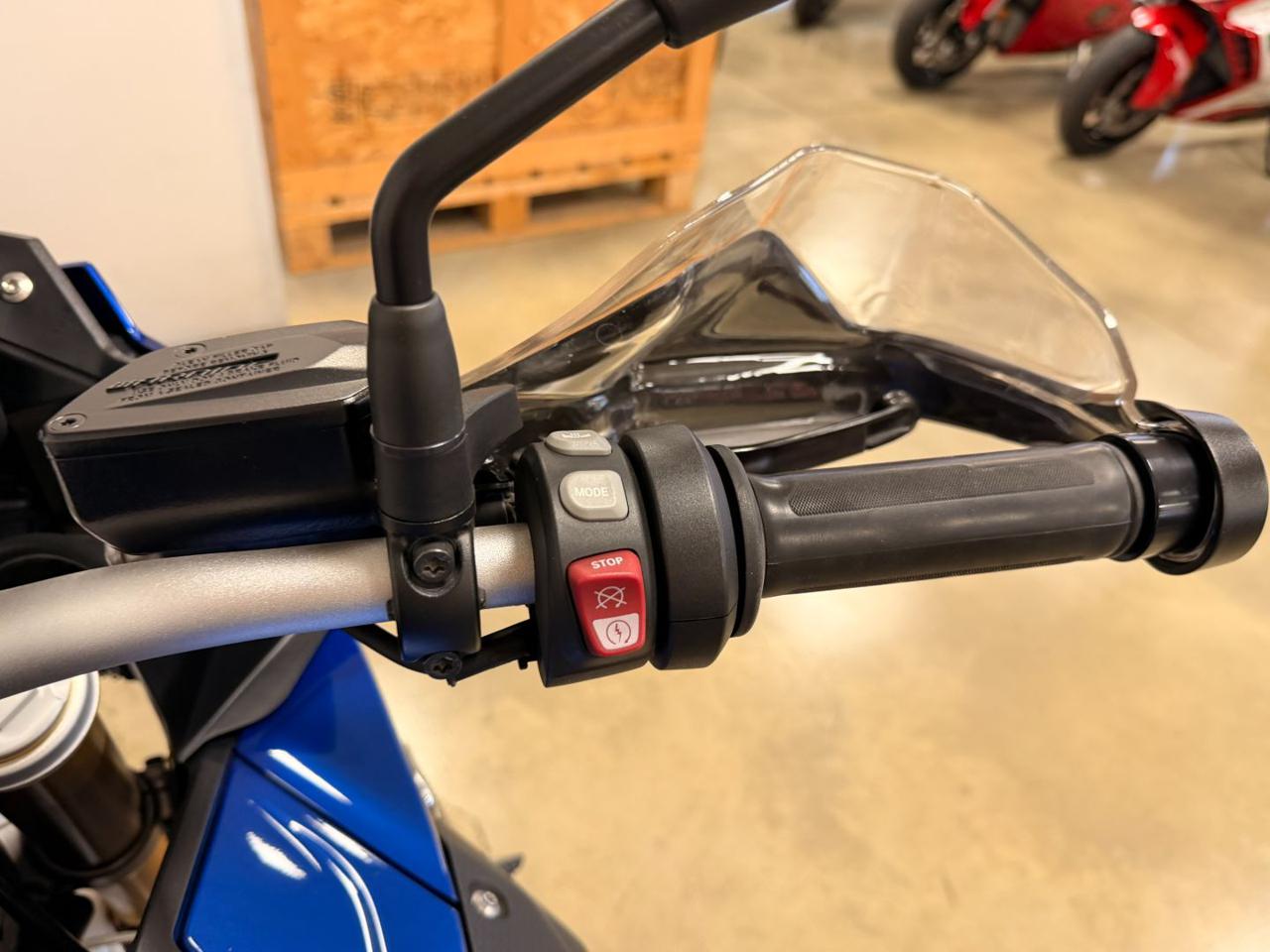 BMW S 1000 XR MY 2020 - 13