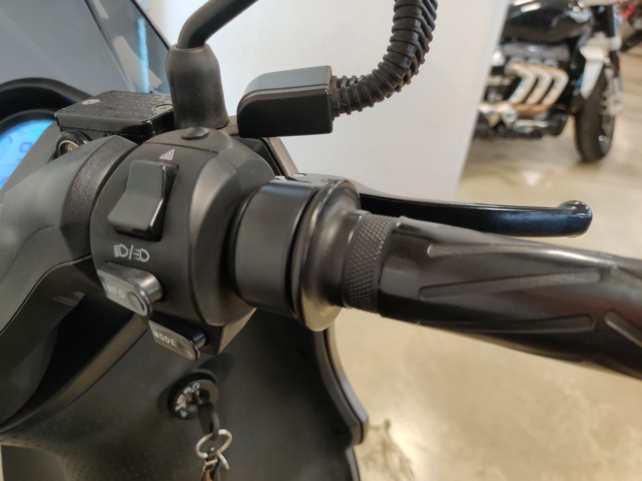 SEAT MO E_SCOOTER 125 - 10