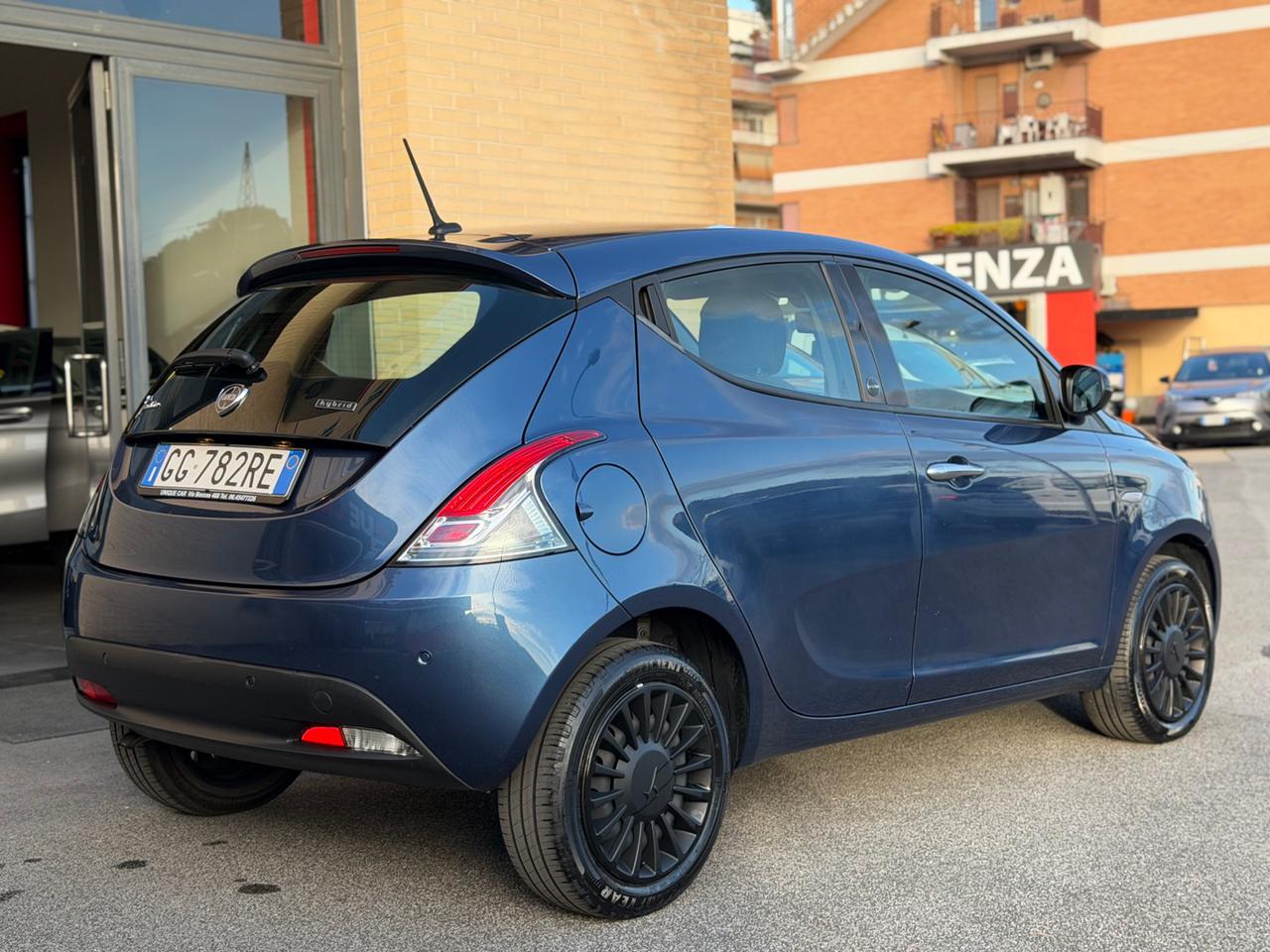 LANCIA Ypsilon 1.0 FireFly Hybrid Ecochic Silver (NESSUN VINCOLO) - 7