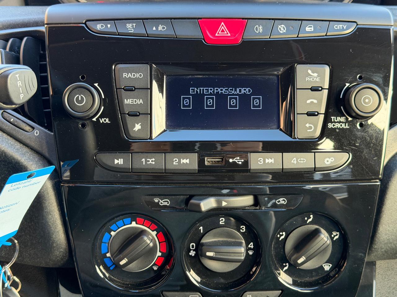 LANCIA Ypsilon 1.0 FireFly Hybrid Ecochic Silver (NESSUN VINCOLO) - 12