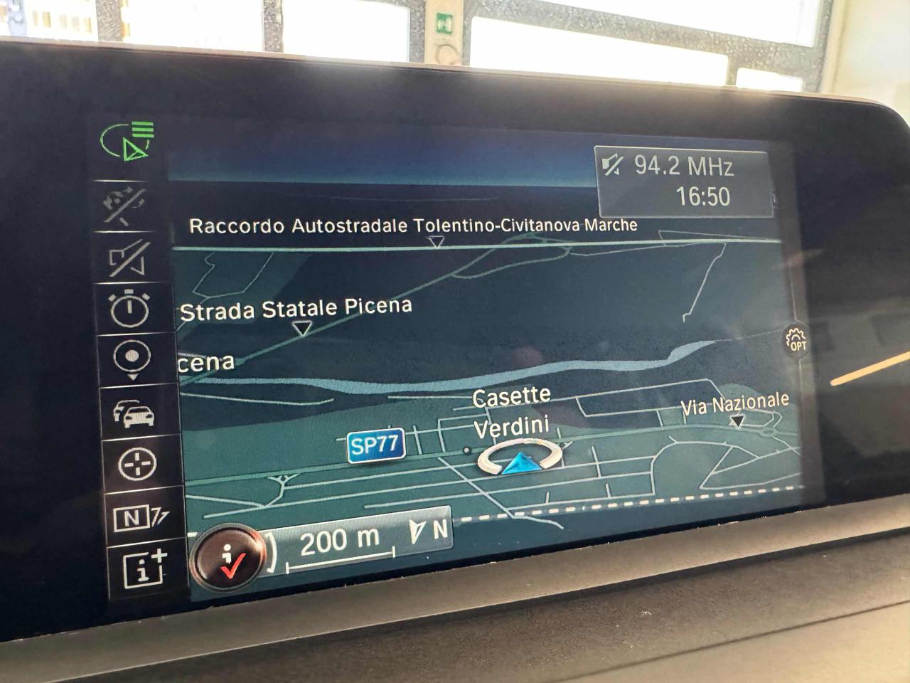 BMW 116 d 5p. Urban - 14