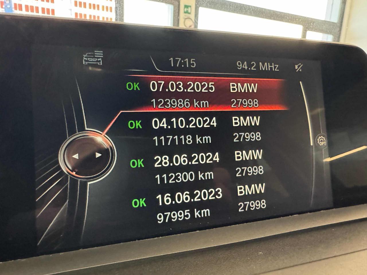 BMW 116 d 5p. Urban - 8