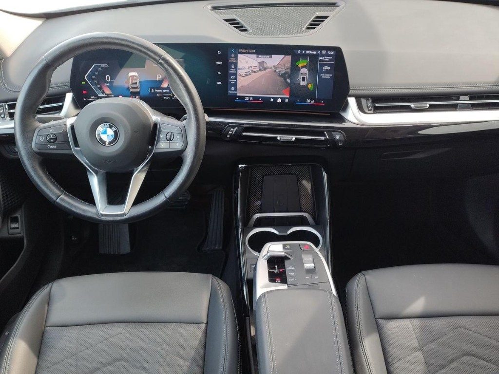 BMW X1 sDrive 18d xLine Aut. + Tetto apr. - 9