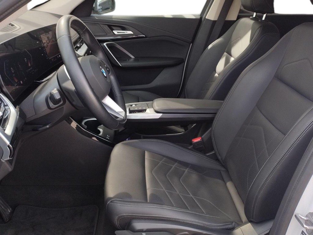 BMW X1 sDrive 18d xLine Aut. + Tetto apr. - 10