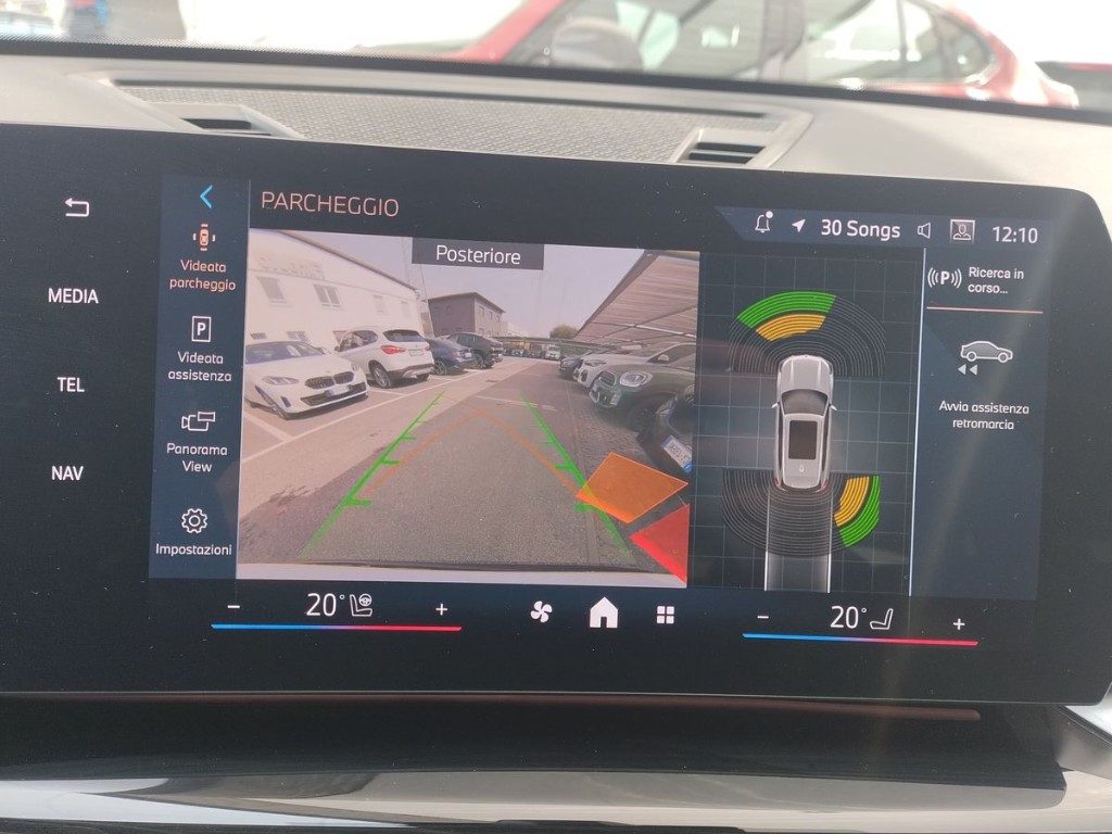 BMW X1 sDrive 18d xLine Aut. + Tetto apr. - 14