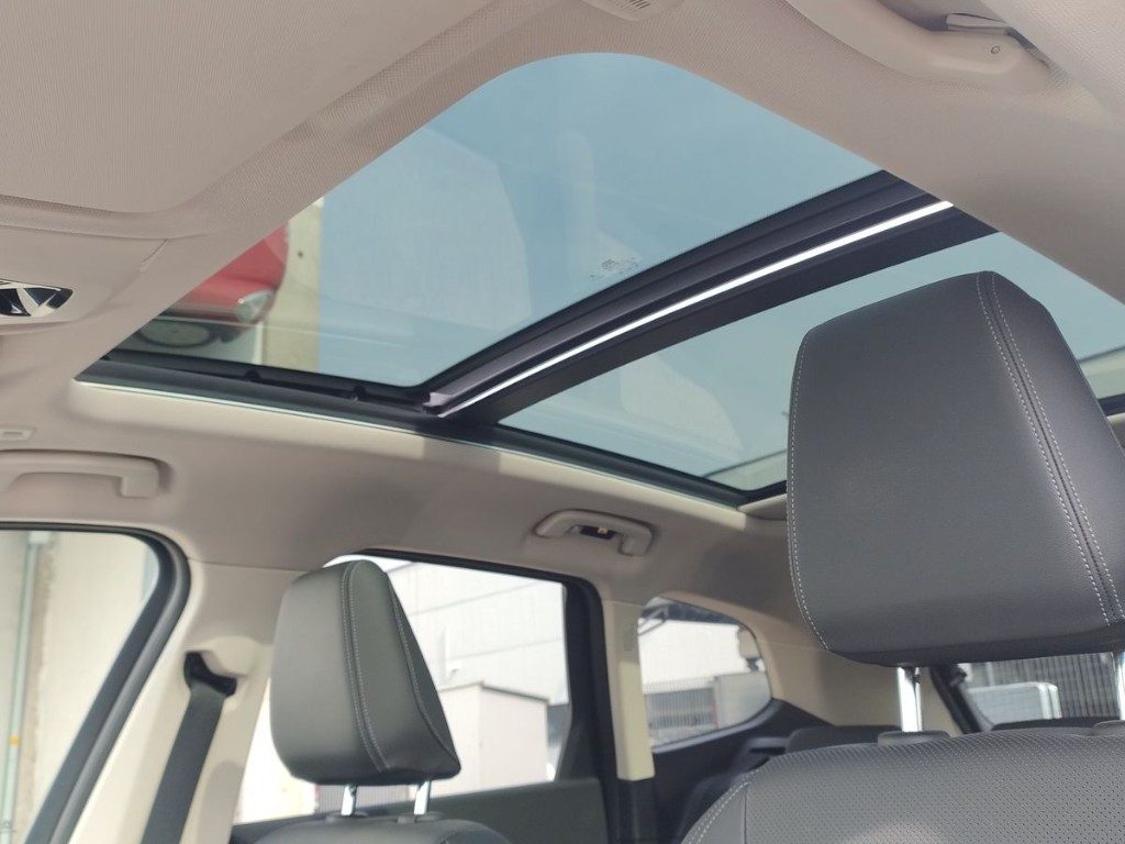 BMW X1 sDrive 18d xLine Aut. + Tetto apr. - 8