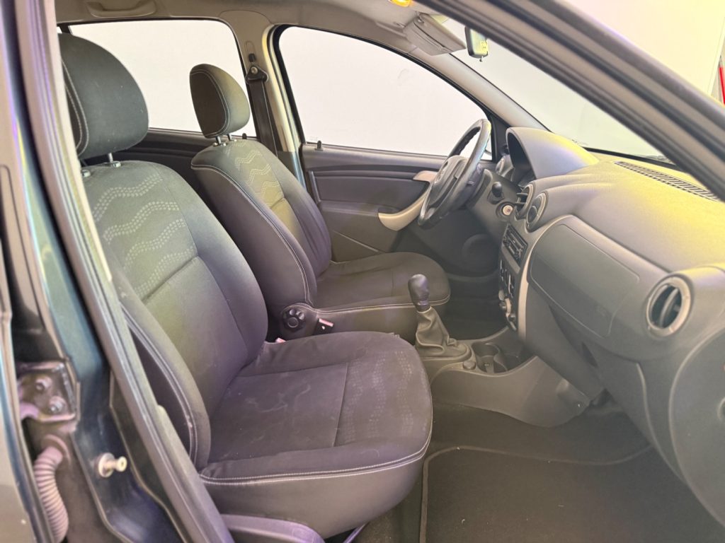 DACIA Sandero Stepway 1.6 8V 90CV - 12