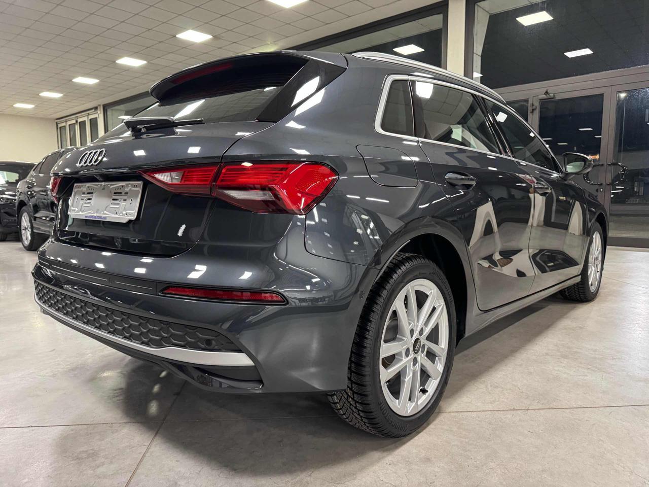 AUDI A3 SPB 30 TDI Business Advanced - 4