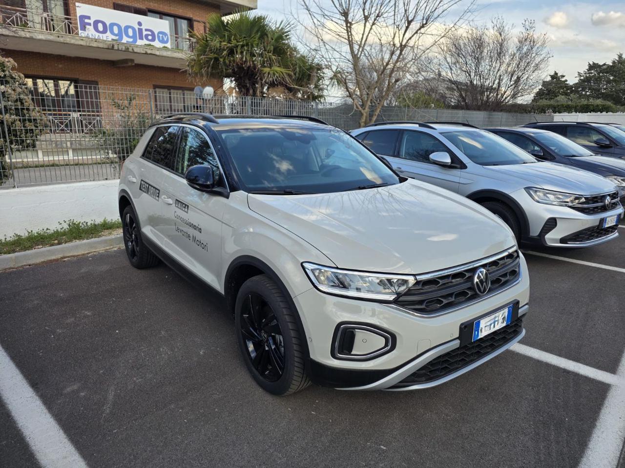 VOLKSWAGEN T-Roc 2.0 TDI SCR 150 CV DSG Sport - 2